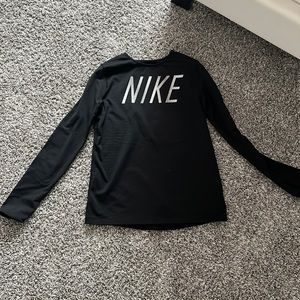 Nike girls long sleeve